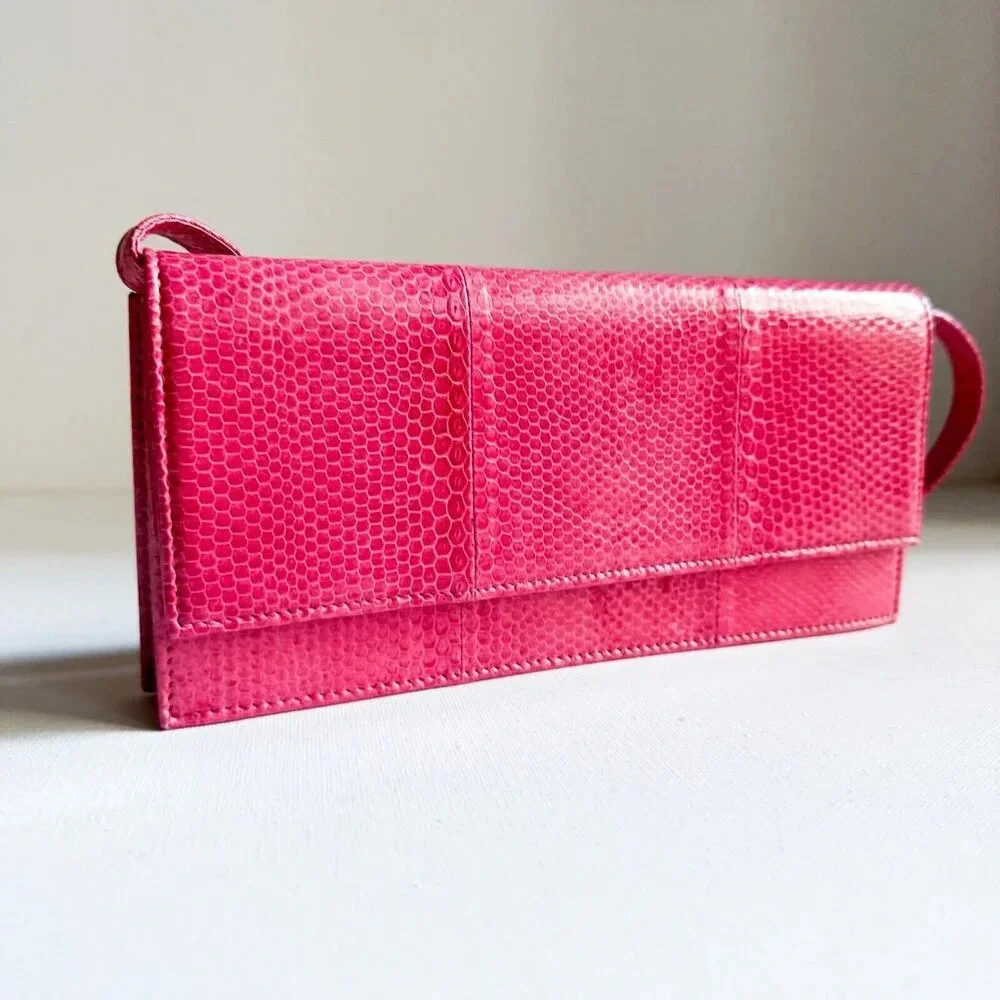 Vintage Barbie Pink Texyured Leather Convertible Shoulder Clucth